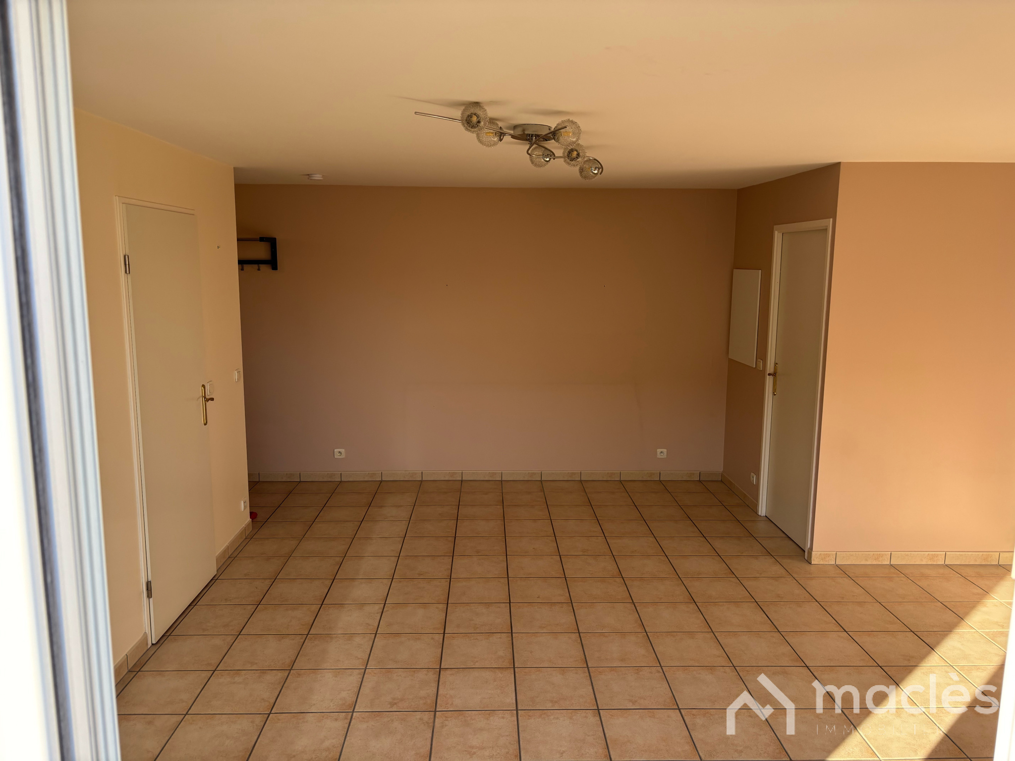 Appartement a Vendre a Dugny